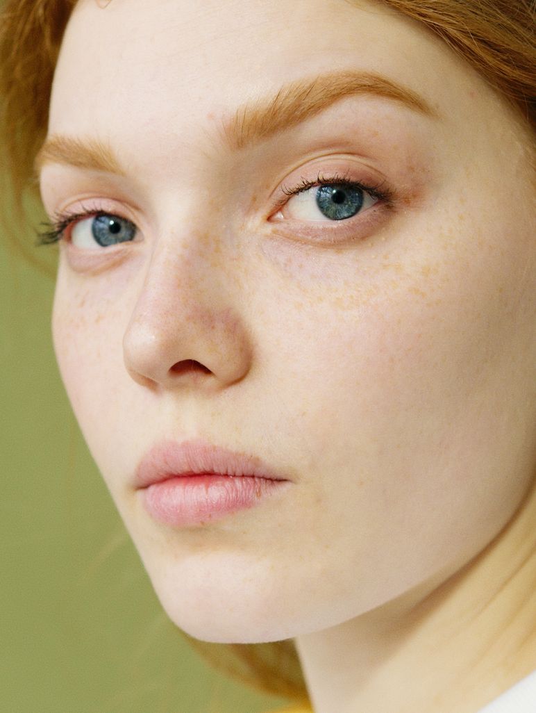 Chin laser hair removal treatment